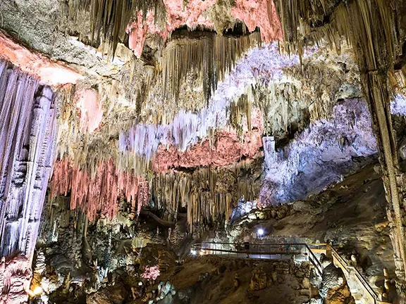 Guide to Nerja Caves and Caverns
