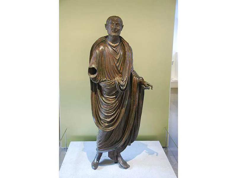 Statue of Claudius II Gothicus