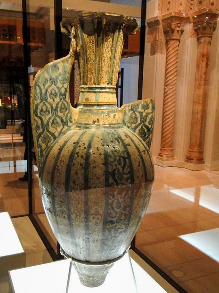 The Hornos Vase