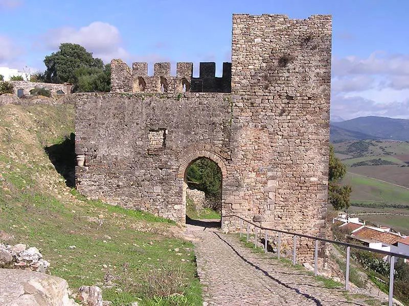 Jimena de la Frontera, gateway to the Alcornocales Parque Natural