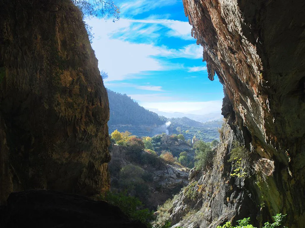 Cueva del Agua tunnel Quesada