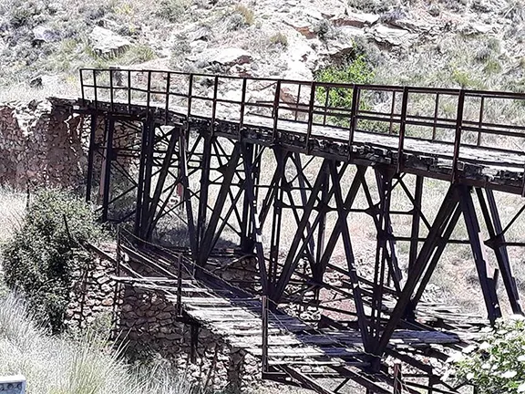 Iron Bridge Las Menas