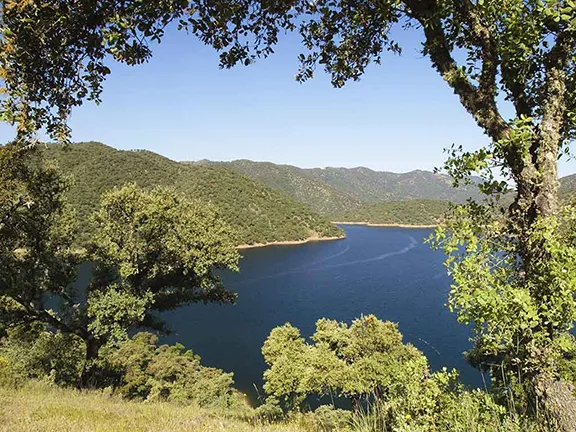 Bembezar reservoir
