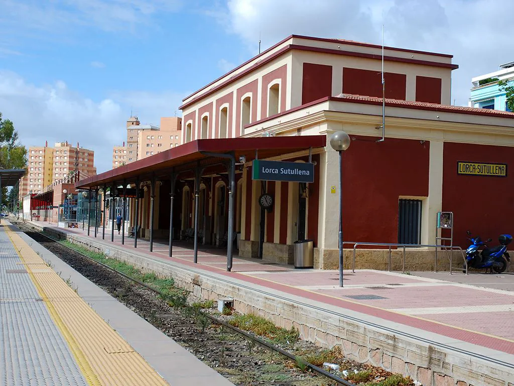 Lorca station